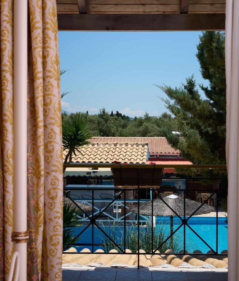 Villaggio Maistro 圣爱奥尼斯米科 外观 照片